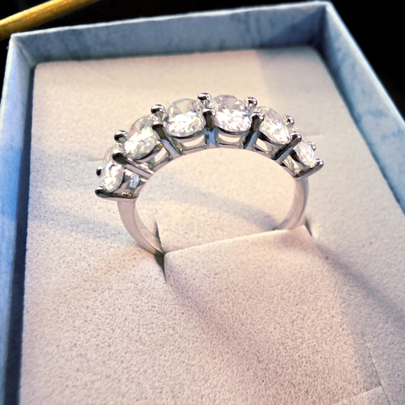 3ctw Oval Cut Moissanite Eternity Band 925 Sterling Silver Engagement Ring - Picture 1 of 6
